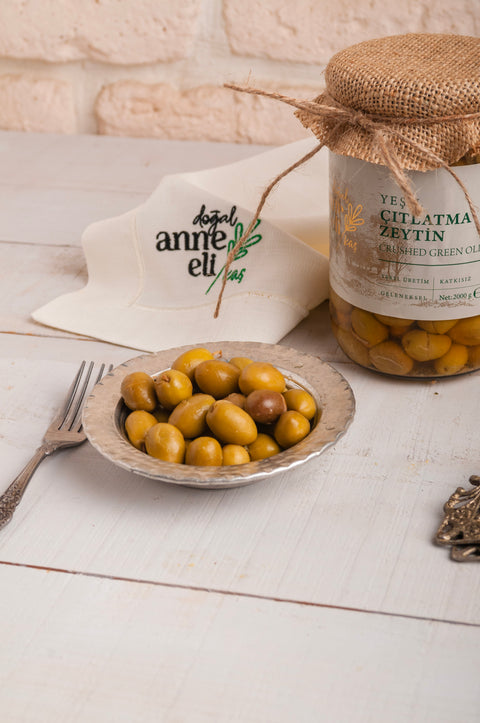 Yeşil Çıtlatma Zeytin Büyük Boy