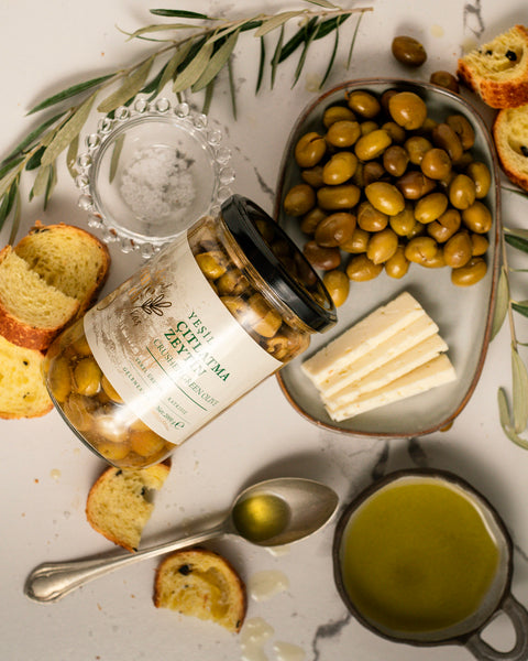 Yeşil Çıtlatma Zeytin (1.450 gr)